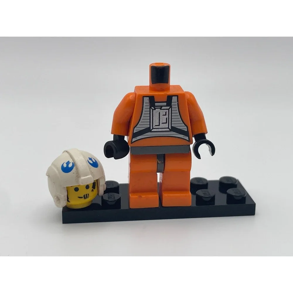 LEGO Star Wars Luke Skywalker X-Wing Pilot Minifigure Orange Flight Suit sw0090